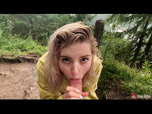❤️ Meisje slikt sperma na een publieke pijpbeurt - Eva Elfi ❤ Porno vk at us ﹏